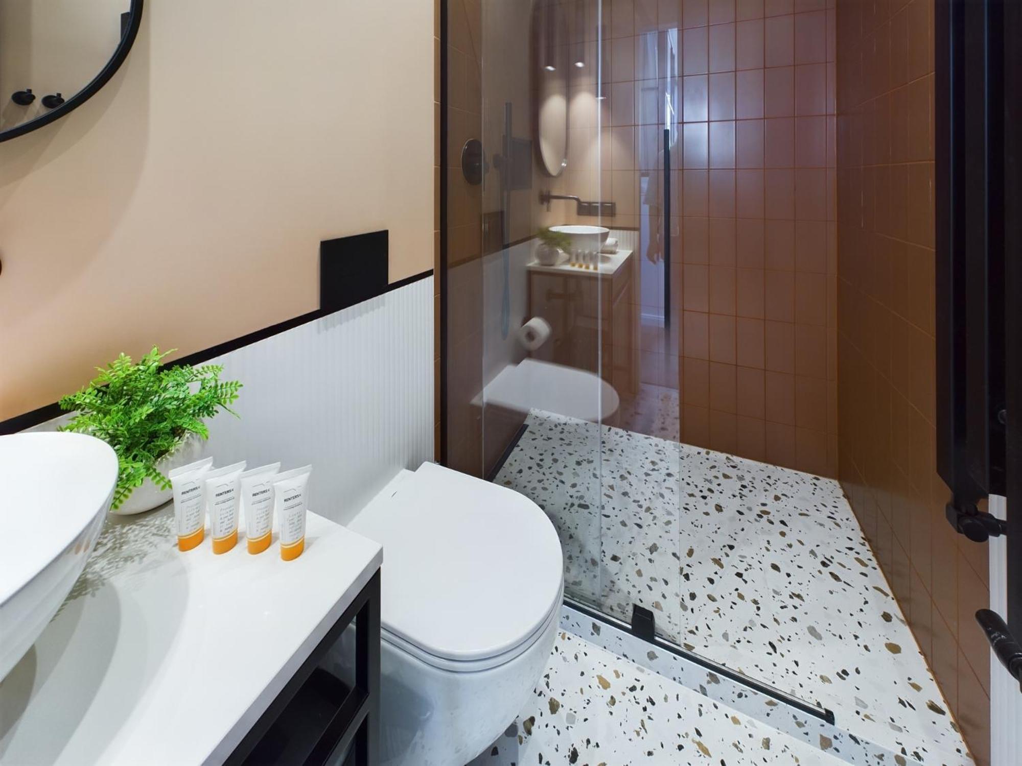 City Center Apartments Hoza By Noclegi Renters Warszawa Eksteriør bilde