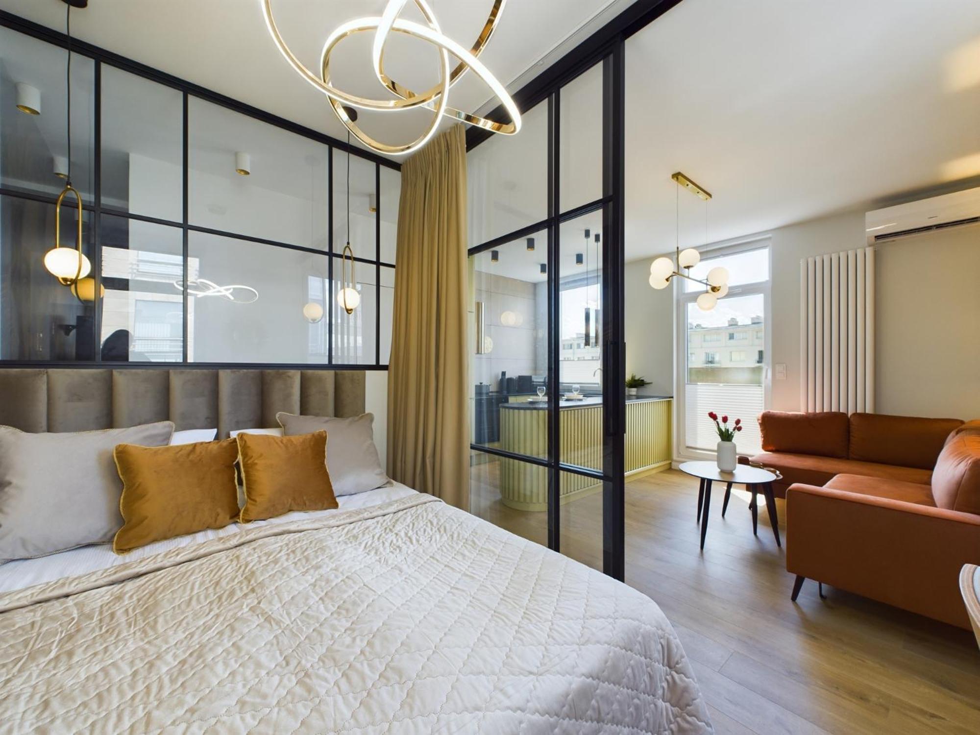 City Center Apartments Hoza By Noclegi Renters Warszawa Eksteriør bilde