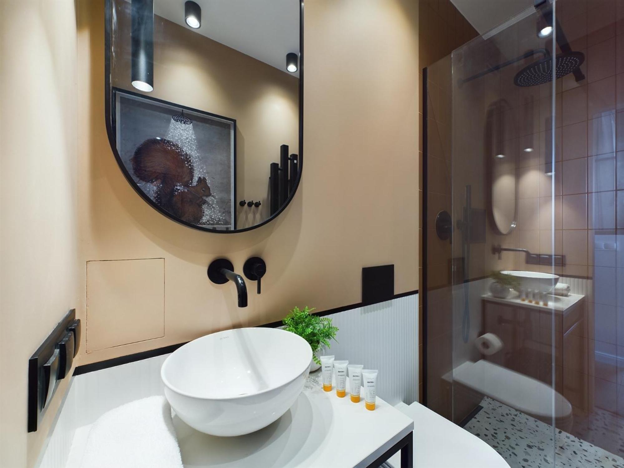 City Center Apartments Hoza By Noclegi Renters Warszawa Eksteriør bilde